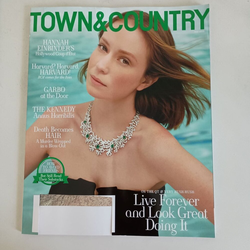 Town and Country magazine May 2025 featuring Hannah Einbinder